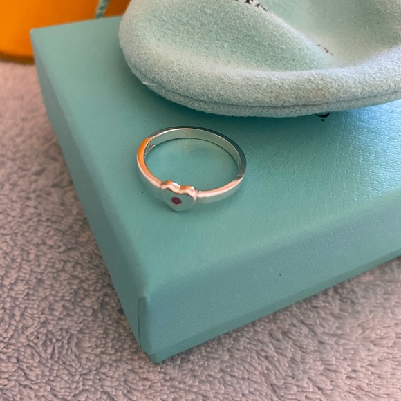 Tiffany & Co pink sapphire heart ring 5.5 - Picture 5 of 16
